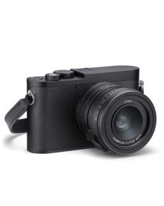 Leica Q3 Monochrom set skråt forfra
