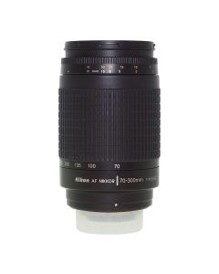 Nikon AF Nikkor 70-300mm f/4-5.6G oppefra