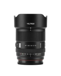 Viltrox AF 35mm F1.8 II EVO til Sony E-mount med modlysblænde og dæksel
