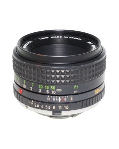 Brugt Minolta MC‑Rokkor PF 50mm f/1,7 set oppefra