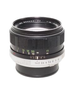 Brugt Minolta MC Rokkor‑PF 58mm f/1,4 set oppefra